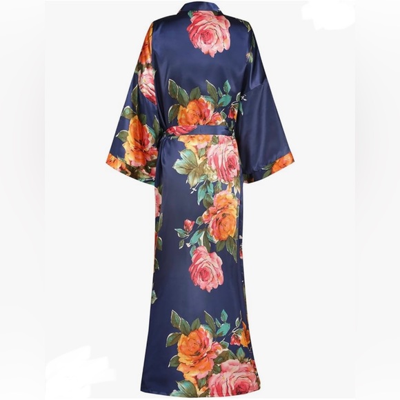 NWT!! Kimono Long Robe, Belted, Blue w/Large Floral Print, Price cut!! - Picture 3 of 8